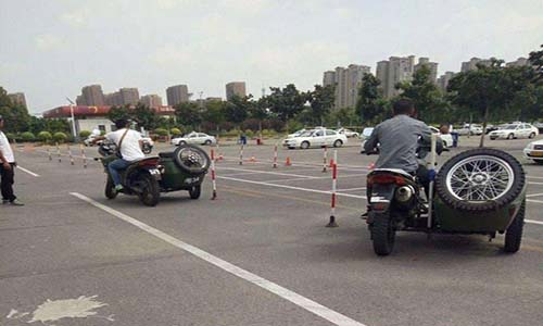 南京石佛驾校.jpg 南京石佛驾校.jpg